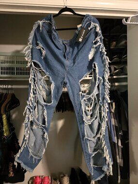 🔥 SHEIN X Extreme Distressed Denim Jeans